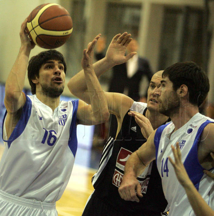 okk_brod_svjetlost_balkanska_liga (2)